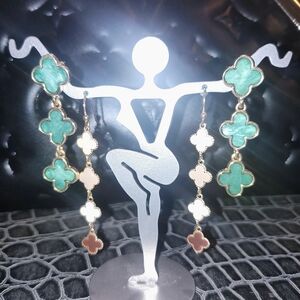 2 Pair KS inspired Elegant Clover Earrings